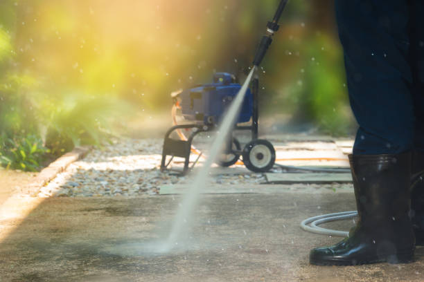 Professional Pressure Washing Services in Edgerton, KS